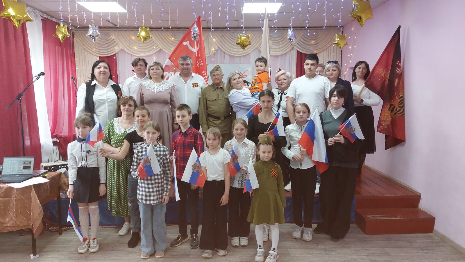 В Калачеевском районе стартовала патриотическая акция «Агитбригада Победы».