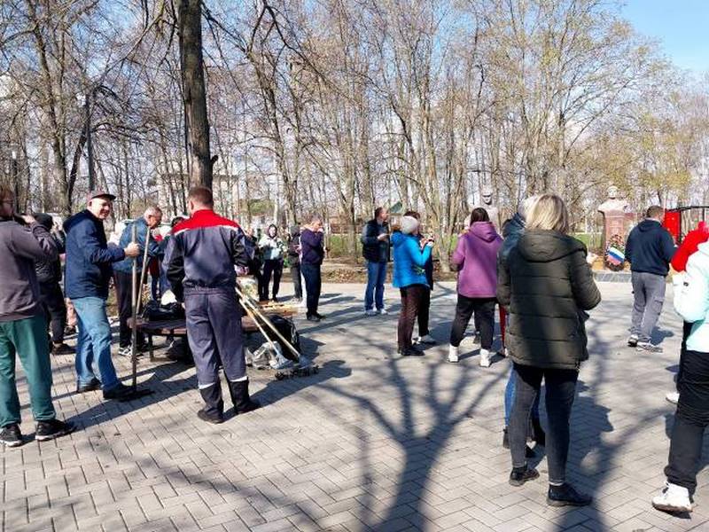 В прекрасный, солнечный день 11 апреля 2025 года был проведен районный субботник.