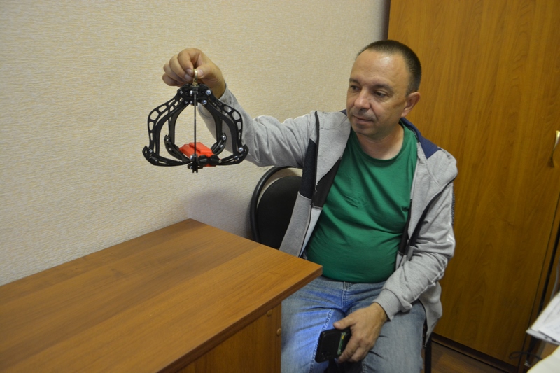 В калачеевских школах начали изготавливать приспособления для беспилотников.