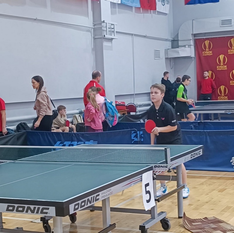 21-24 ноября 2024 г. в Воронеже в СКЦ «Согдиана» Федерацией настольного тенниса Воронежской области был проведен традиционный рейтинговый турнир ФНТР по настольному теннису «Будущее России..
