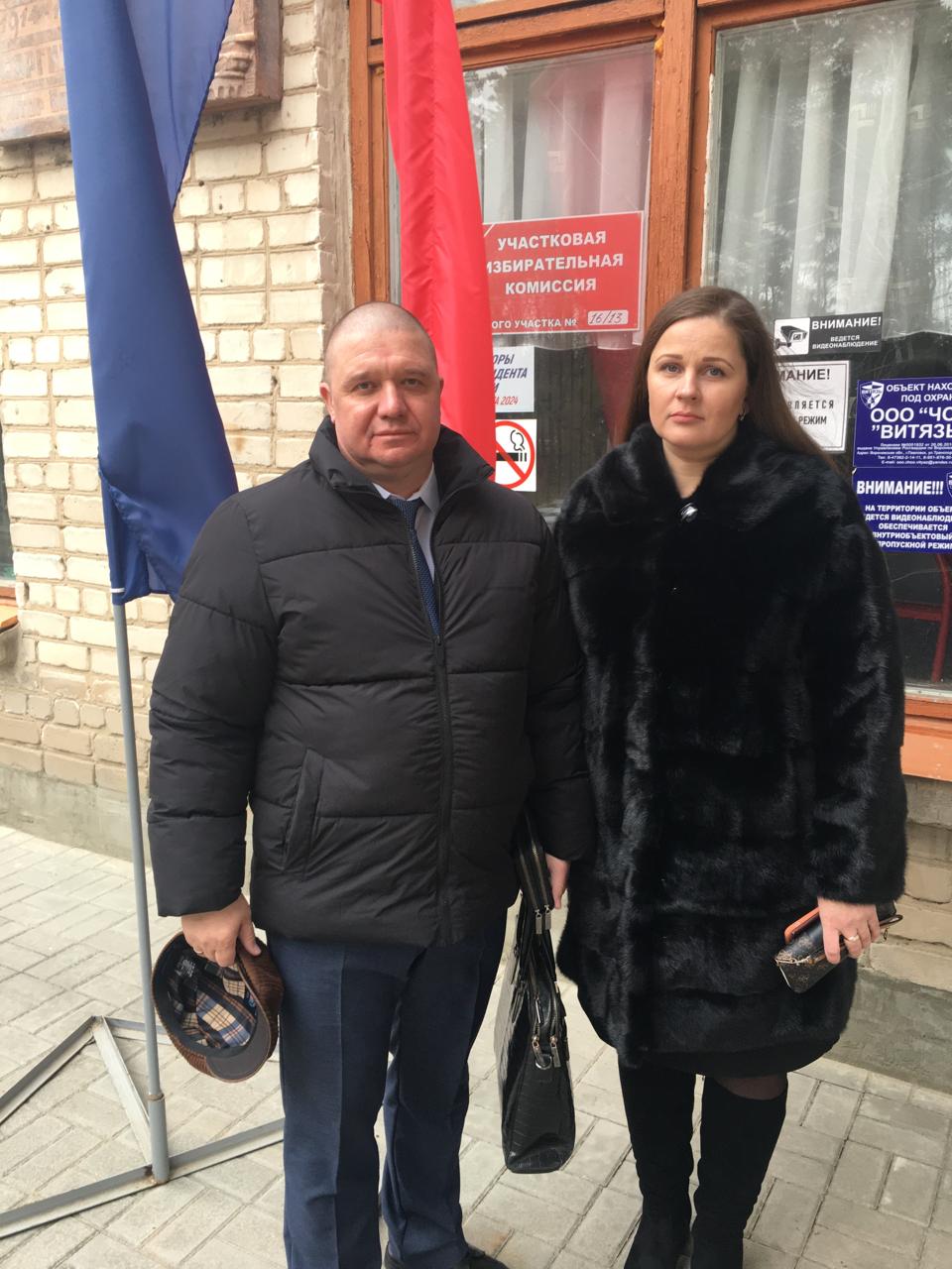 15 марта, Олег Мартыненко, начальник Калачеевского ЛПУМГ, проголосовал на выборах президента Российской Федерации, исполнив свой гражданский долг..