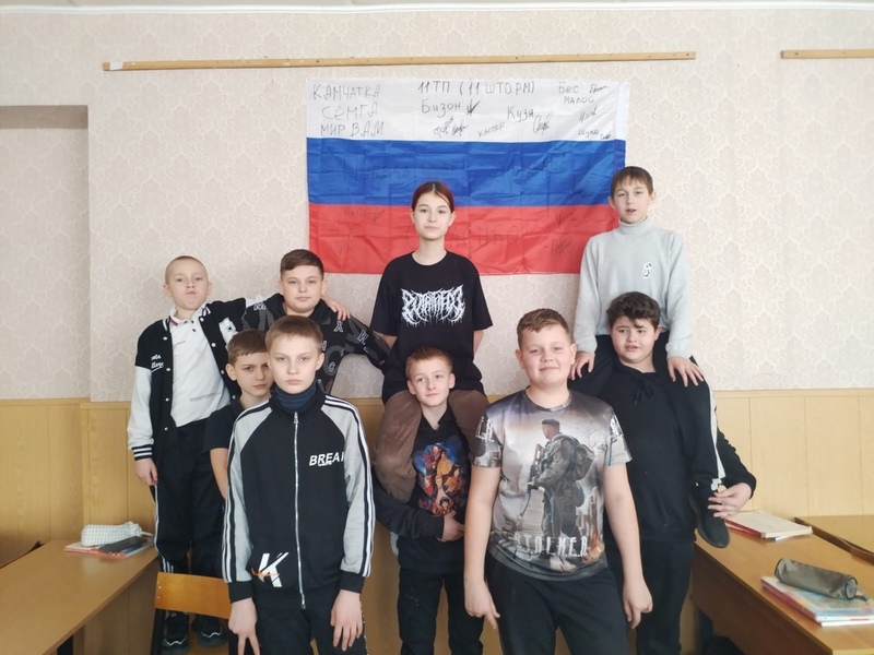 Обучающиеся МБОУ Калачеевская СОШ №1 им. С.А.Мостового приняли активное участие во Всероссийской акции «Письмо солдату»..