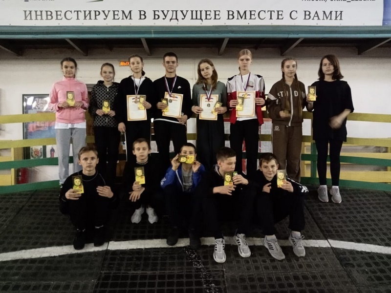 18 и 19 ноября в легкоатлетическом манеже Павловской ДЮСШ прошло открытое первенство Павловского района по лёгкой атлетике, посвящённое памяти М.Ф. Хрипушина..