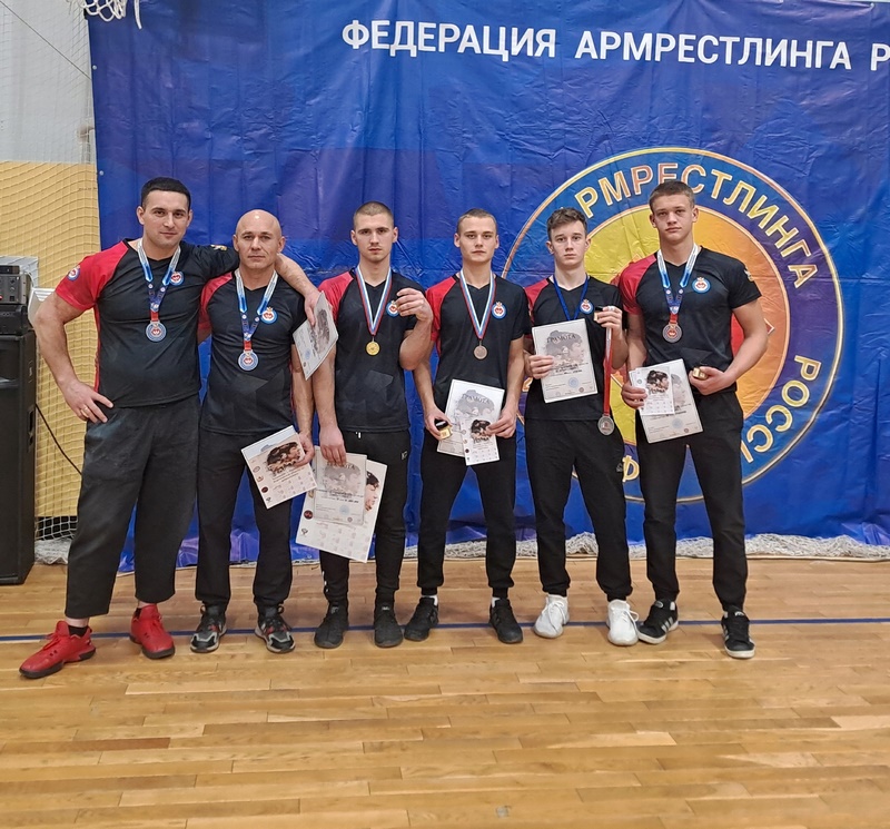 16 ноября, в г. Воронеж прошли чемпионат и первенство Воронежской области по армрестлингу..
