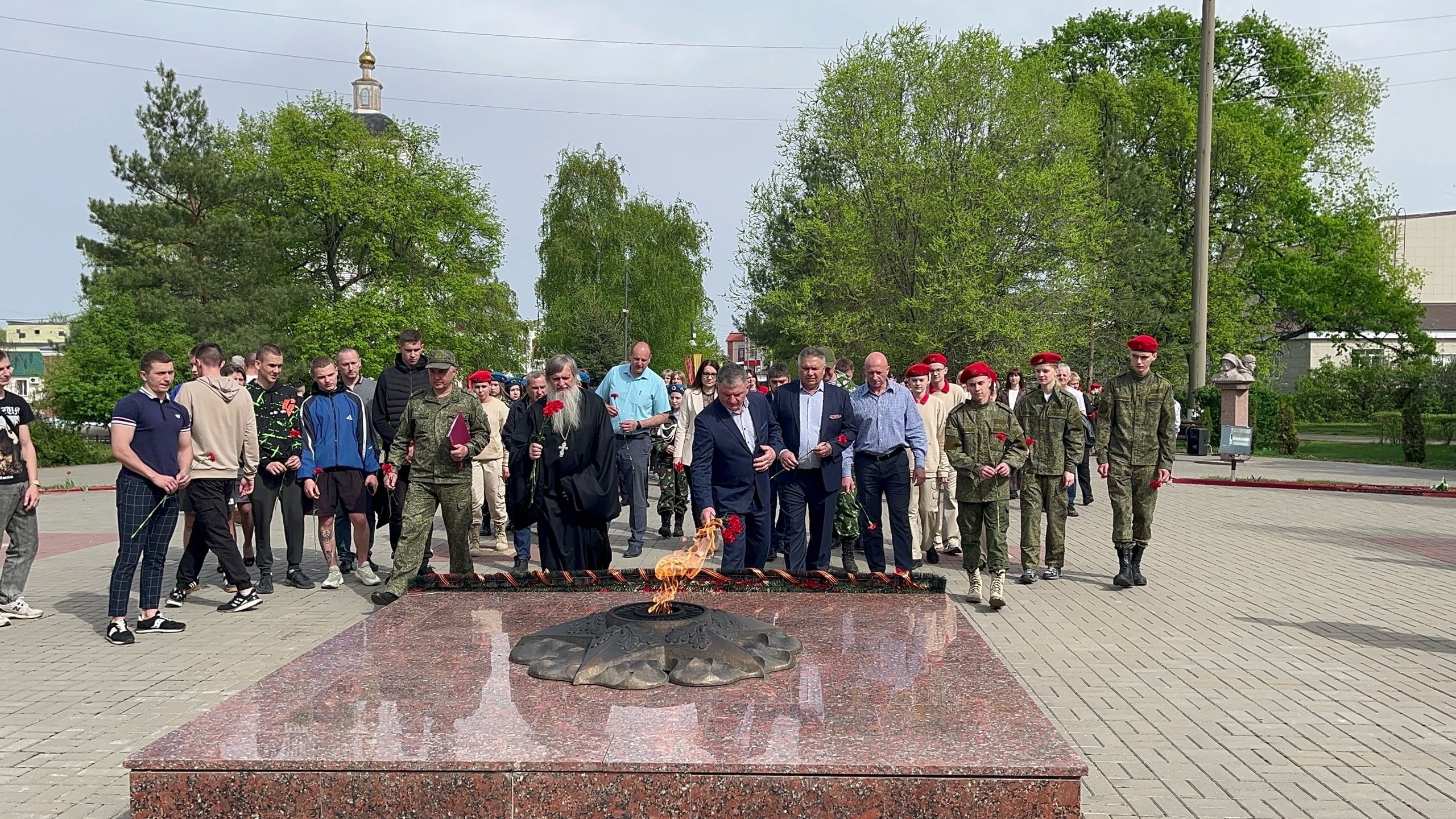 В армии служить - почетно!.