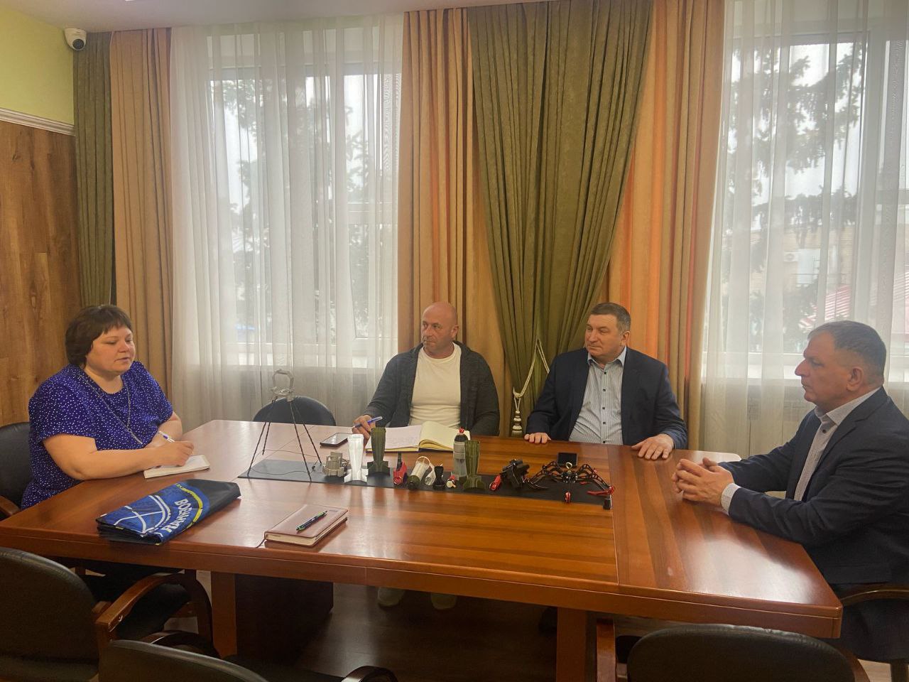 Глава Семеновского сельского поселения Калачеевского муниципального района Мельников Виктор Александрович 31.03.2025 года досрочно сложил полномочия главы поселения и ушел на заслуженный отдых.
