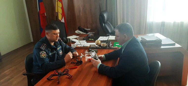 Новое направление помощи участникам СВО возникло в районе в августе прошлого года по инициативе местного жителя и участника специальной военной операции Михаила Шевцова. Новое направление помощи участникам СВО возникло в районе в августе прошлого года по инициативе местного жителя и участника специальной военной операции Михаила Шевцова.